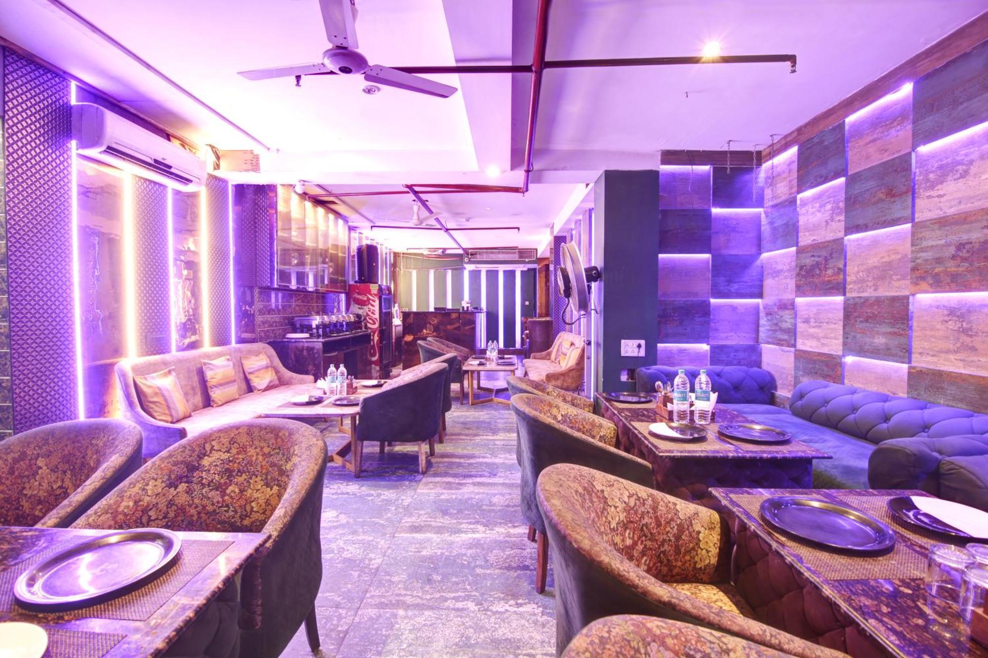 Hotel Wk Comfort - Near White Clove Yeni Delhi Dış mekan fotoğraf
