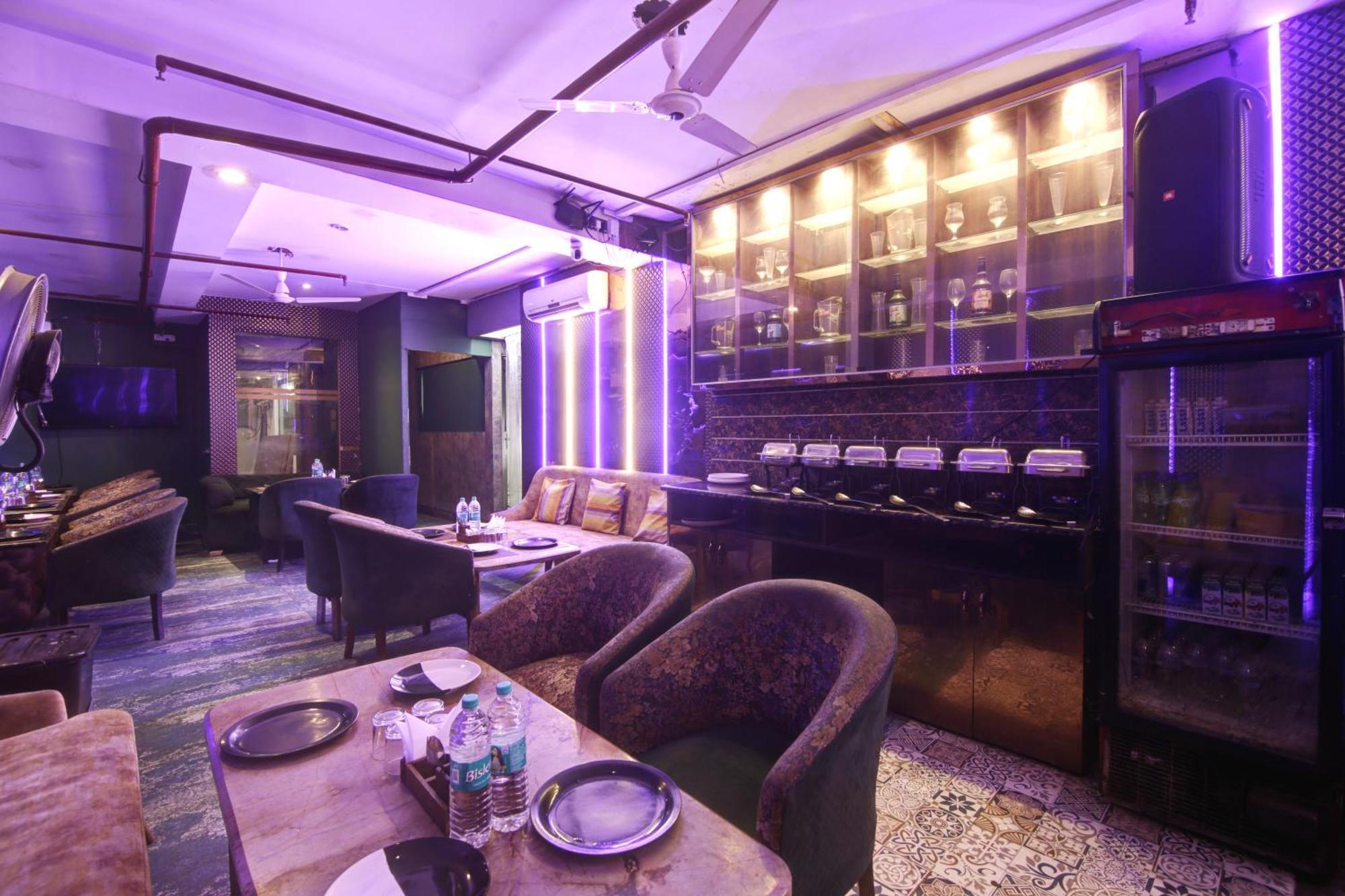 Hotel Wk Comfort - Near White Clove Yeni Delhi Dış mekan fotoğraf