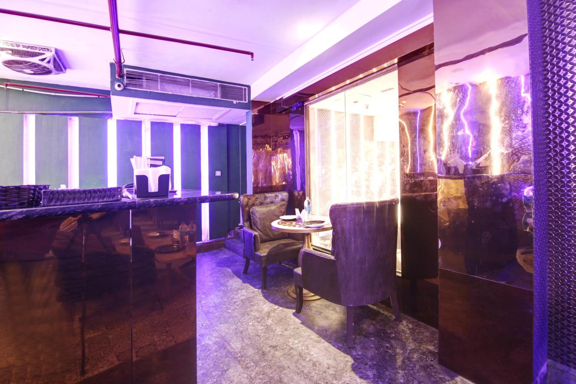 Hotel Wk Comfort - Near White Clove Yeni Delhi Dış mekan fotoğraf