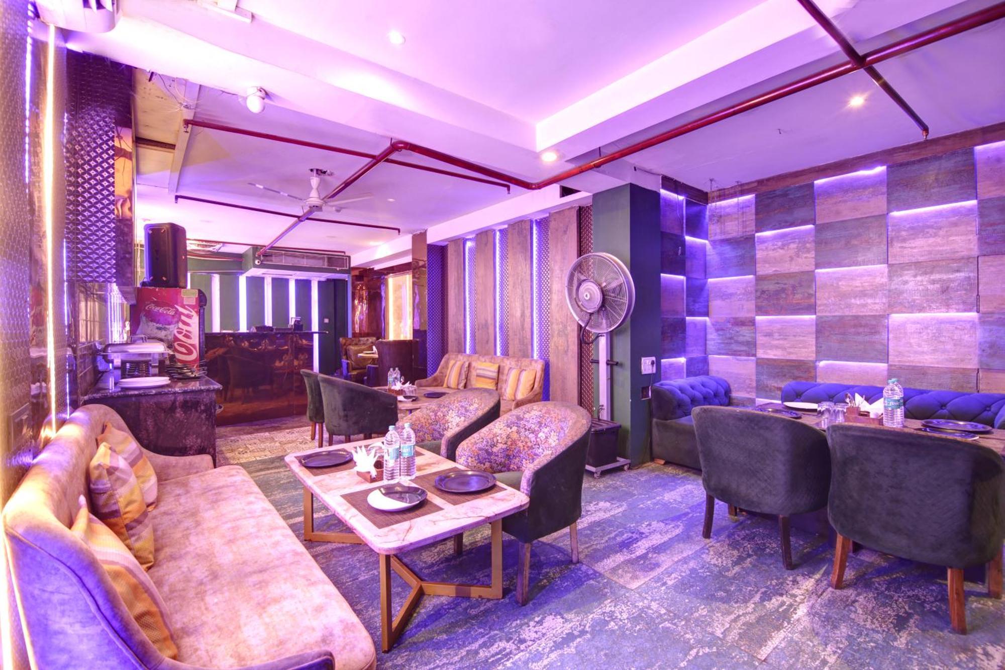 Hotel Wk Comfort - Near White Clove Yeni Delhi Dış mekan fotoğraf