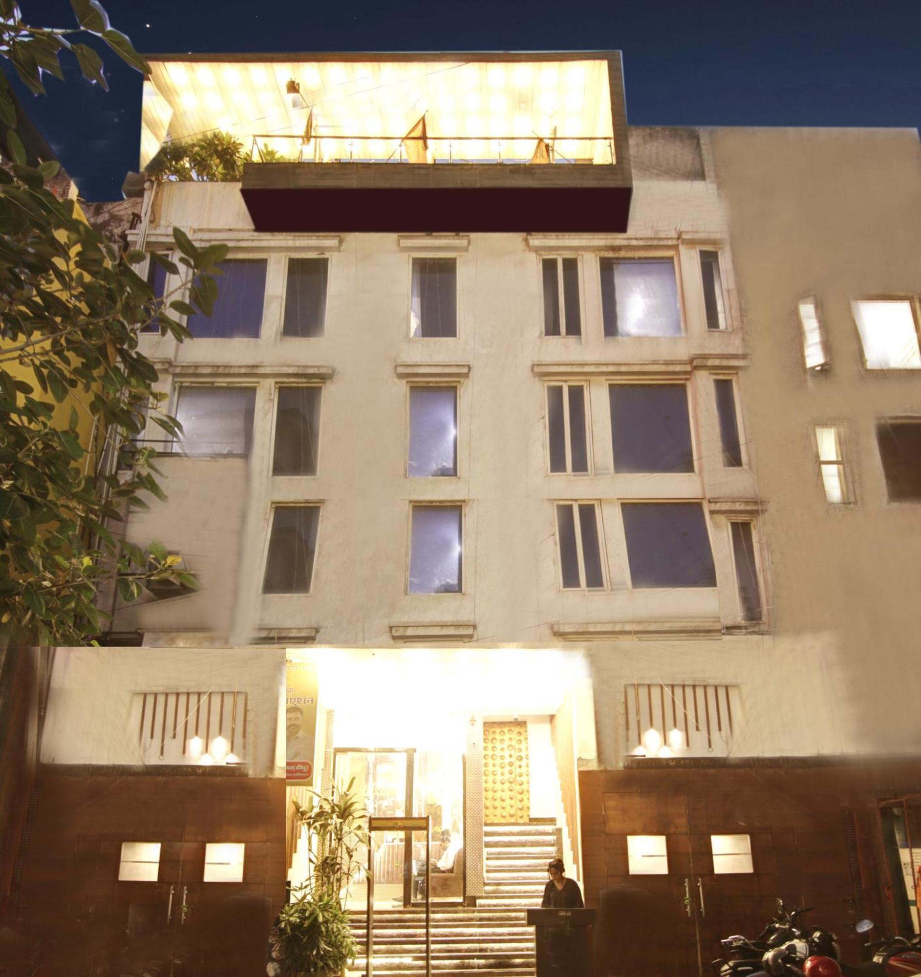 Hotel Wk Comfort - Near White Clove Yeni Delhi Dış mekan fotoğraf