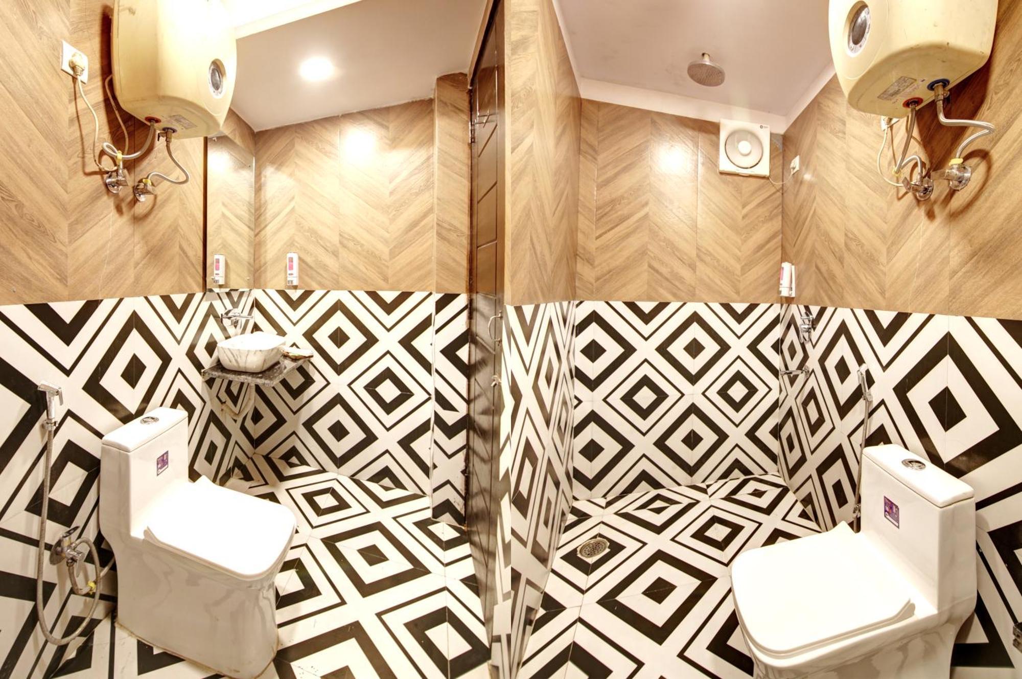 Hotel Wk Comfort - Near White Clove Yeni Delhi Dış mekan fotoğraf