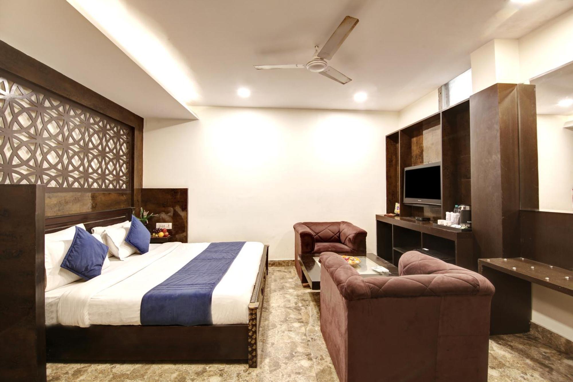 Hotel Wk Comfort - Near White Clove Yeni Delhi Dış mekan fotoğraf