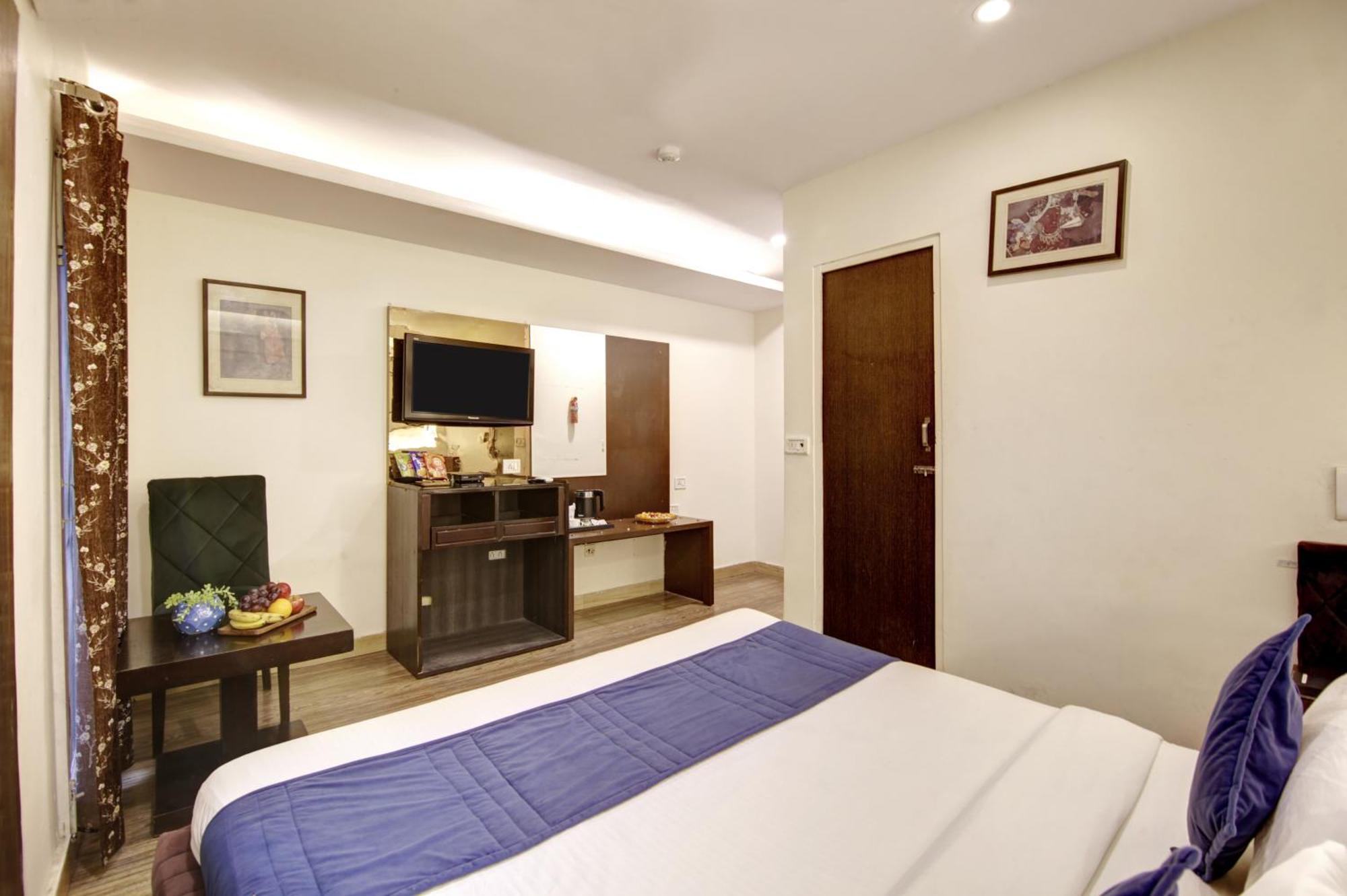 Hotel Wk Comfort - Near White Clove Yeni Delhi Dış mekan fotoğraf